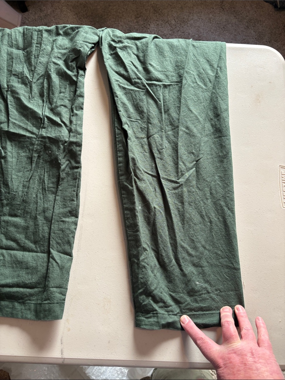 Women’s Green Linen Pant - Picture 3 of 4